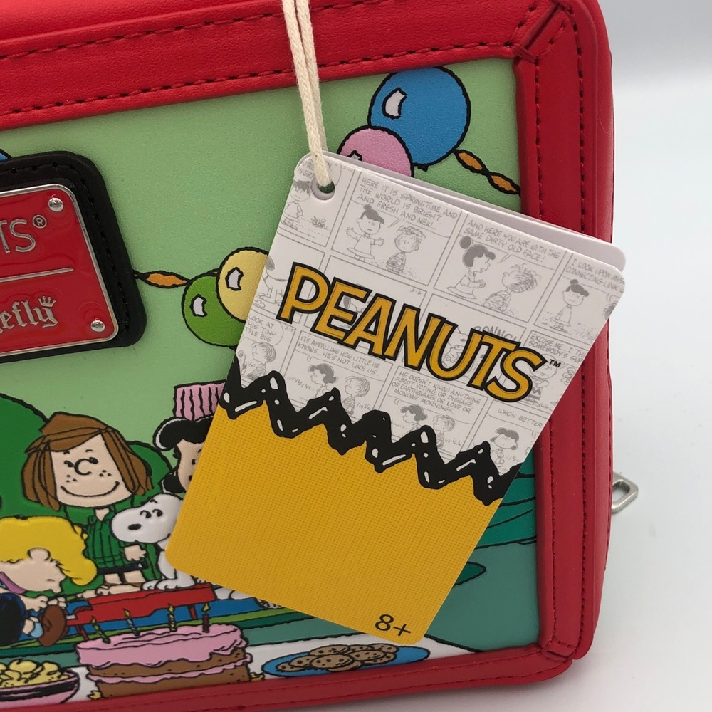 Snoopy Loungefly Peanuts Celebration Bag Charlie Brown Red - Picture 2 of 15